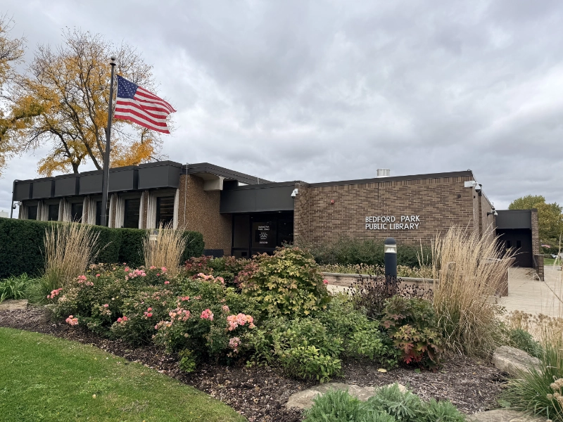 Bedford Park Public Library